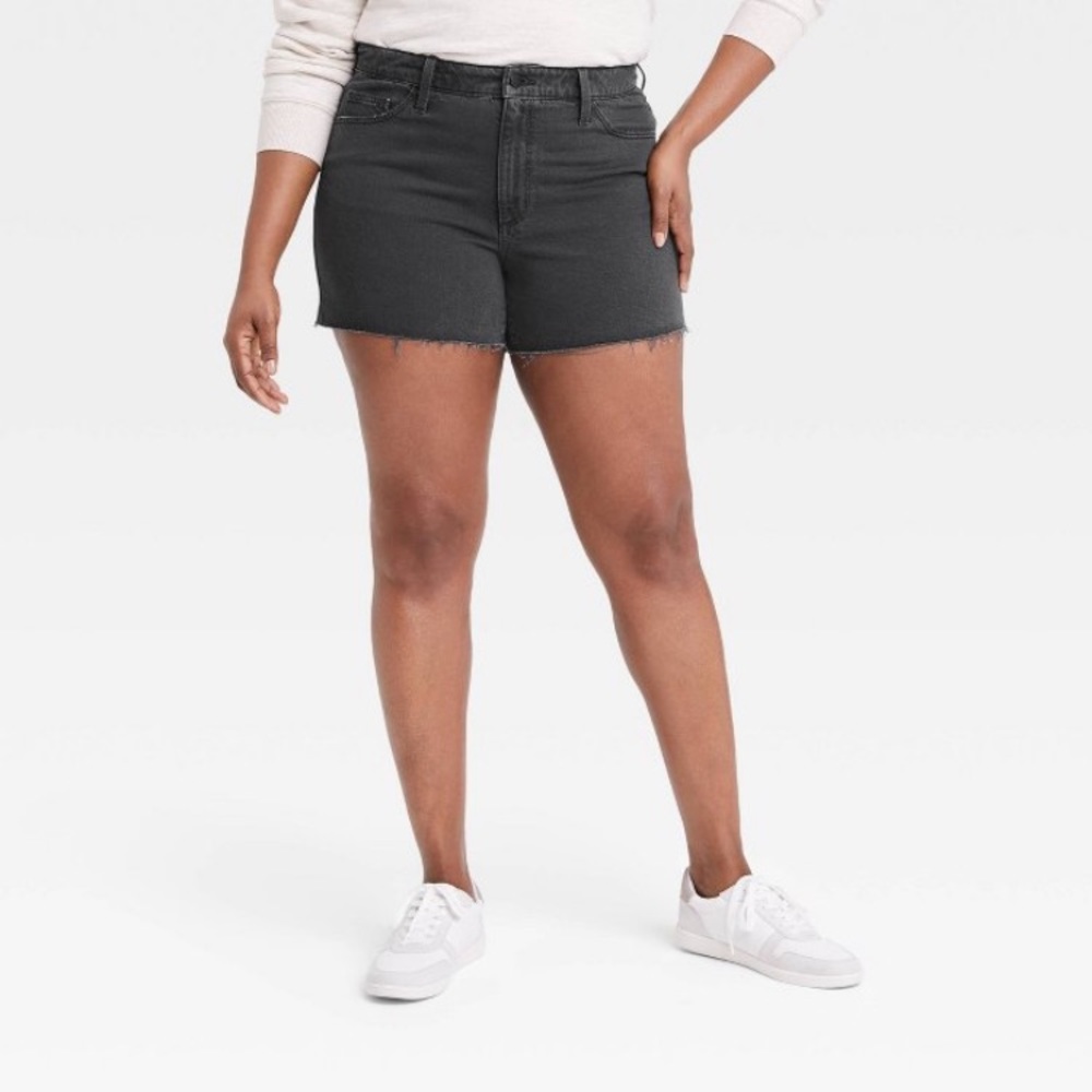 NWT Black High Rise Midi Jean Shorts